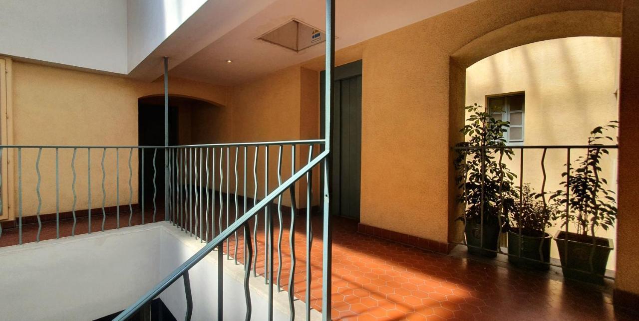 Chambre D'Hotes Sde, Wc Prive Climatise Dans Loft 80M2 Espace Commun Avec Les Habitants Salon Et Cuisine Apartment ตูลง ภายนอก รูปภาพ