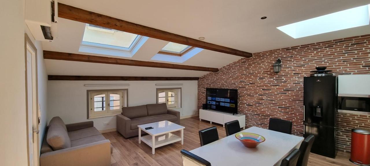Chambre D'Hotes Sde, Wc Prive Climatise Dans Loft 80M2 Espace Commun Avec Les Habitants Salon Et Cuisine Apartment ตูลง ภายนอก รูปภาพ